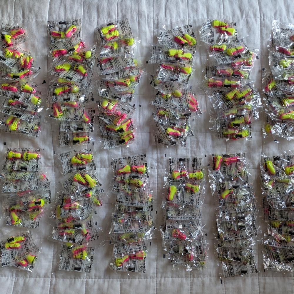 160 Pair of Howard Leight Laser Lite Earplugs - Individually Wrapped - Picture 6 of 7